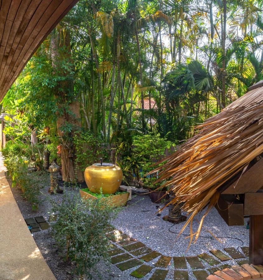 Coconut Paradise Villas Rawai Exterior foto